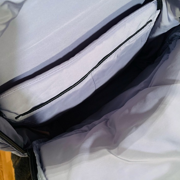 TED BAKER BACKPACK. Brand new - Picture 9 of 10